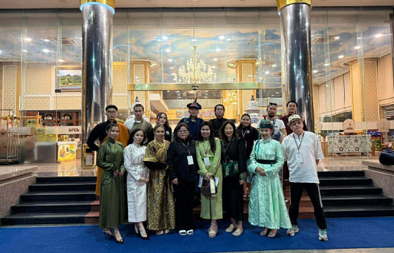 ОЛОН УЛСЫН ТЕАТРЫН ФЕСТИВАЛЬД МОНГОЛ УРАН БҮТЭЭЛЧИД ОРОЛЦЛОО