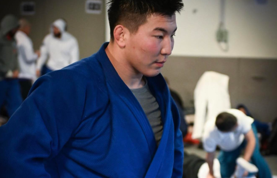 Б.Гончигсүрэн “Абу Даби-2025”-ын алтан медалийн төлөө барилдана  