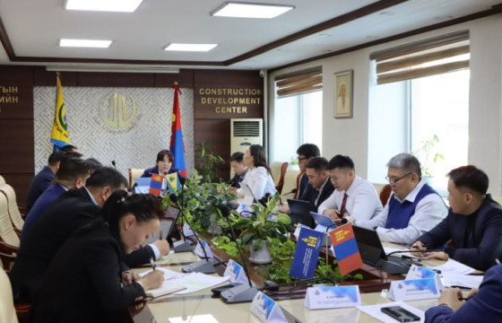 ТӨВИЙН ЭЭЛЖИТ ШУУРХАЙ ХУРАЛ БОЛЛОО