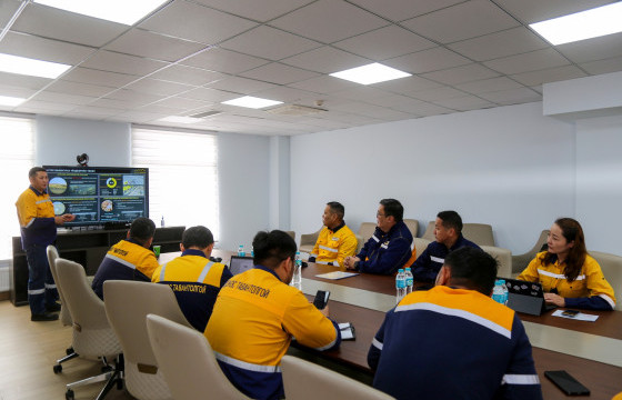 БҮРЭН ЭРХТ ТӨЛӨӨЛӨГЧИЙН БАГИЙН ГИШҮҮД 