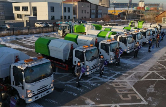 Баянгол дүүрэг хот нийтийн аж ахуйн 24 автомашин, техникээр парк шинэчлэл хийлээ