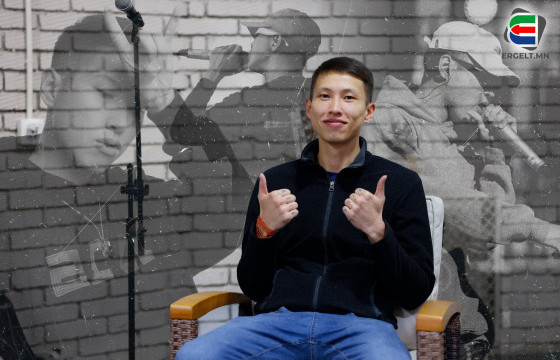 SASH: УРАН БҮТЭЭЛЧ SASH БОЛ МИНИЙ ХАМГИЙН СОНИРХОЛТОЙ АМЬДРАЛ