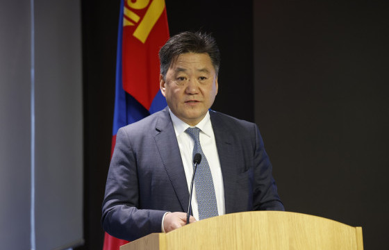 “Банкны хувьцаа эзэмшлийн төвлөрлийг бууруулах хууль тогтоомжийн хэрэгжилт, дагаж мөрдөх стратегийн үнэлгээ” сэдэвт судалгааны ажлын үр дүнг танилцуулав