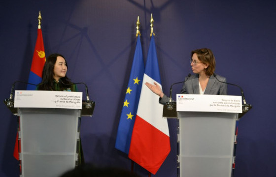 Монгол Улсын нутаг дэвсгэрээс хулгайлагдаж, хууль бусаар хилээр нэвтрүүлсэн үлэг гүрвэлийн чулуужсан олдворыг эргүүлэн авлаа