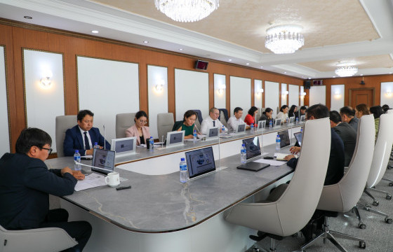 БОЛОВСРОЛЫН САЙДЫН ШУУРХАЙ ХУРАЛДААН БОЛЛОО