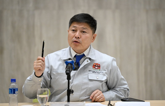 Х.Нямбаатар: 100-4200 кВт-ын зуухтай ӨЭМТ, хорооны байруудыг ирэх жил хийн болон цахилгаан халаагуурт шилжүүлнэ