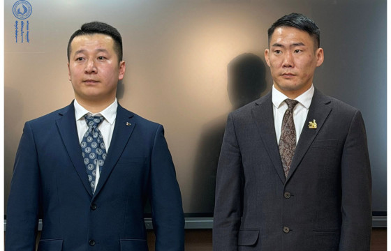 Б.Гантогтох, Андаа нар магистрын зэрэг хамгааллаа