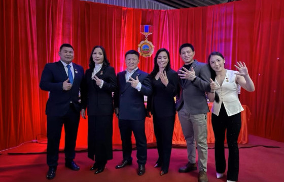 Монголын жүдо бөхөөс төрсөн зургаан дэлхийн аварга зургаа даруулжээ