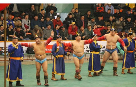 Шинэ оны анхны барилдаан энэ сарын 10-ны өдөр болно