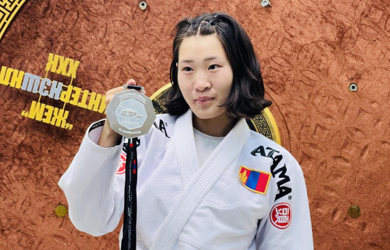 Б.АЛТАНЧИМЭГ: Аваргын төлөө барилдсан өрсөлдөгч тамирчин маань хүчтэй, уртай байлаа