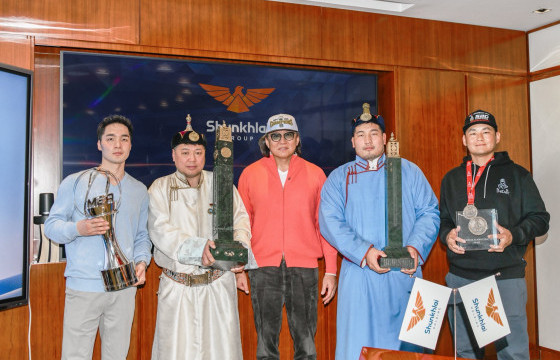 “Шунхлай” групп бахархалт тамирчдаа  хүлээн авч, хүндэтгэл үзүүллээ