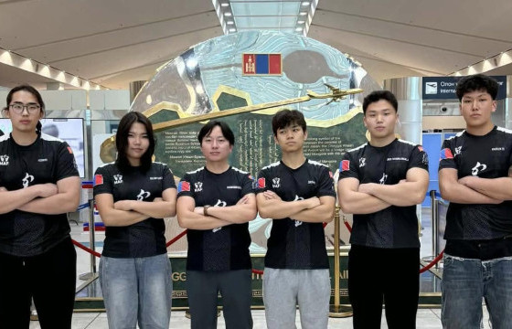 Гар барилдааны дэлхийн цомын тэмцээнд өрсөлдөх тамирчид мордлоо