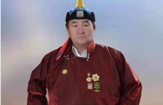 Н.БАТЛАВ: Бөх болох гараагаа дэлхийн аварга М.Пунцаг багшийн шавь болж эхлүүлсэн