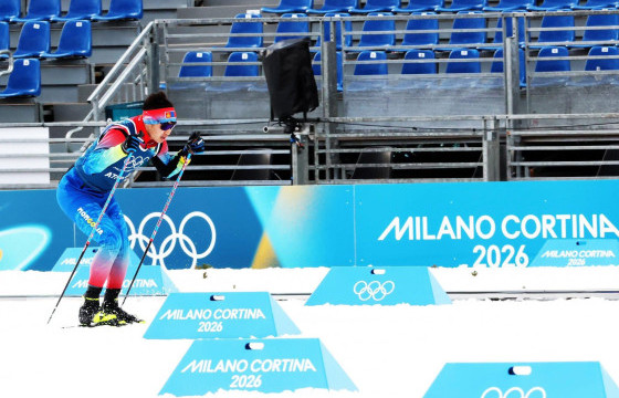 Б.Ачбадрах гүйлтийн цанын скиатлоны төрөлд уралдлаа