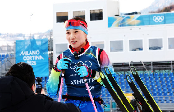 Э.Ариунтунгалаг, Б.Ачбадрах нар өнөөдөр уралдана