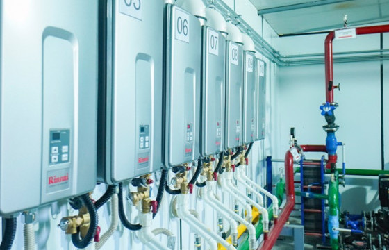 Нийслэлийн ерөнхий боловсролын 122 дугаар сургууль хийн халаагуурт шилжлээ