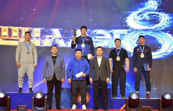 “Шилдэг-8”-ын 86 кг-ын жинд Н.Батбилгүүн аварга болов