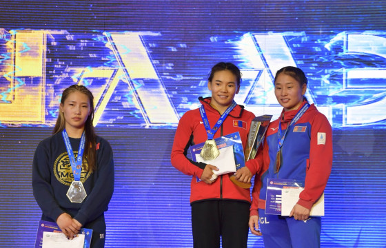 Чөлөөтийн “Шилдэг-8”-ын 53 кг-ын жинд Б.Отгонтуяа түрүүлжээ