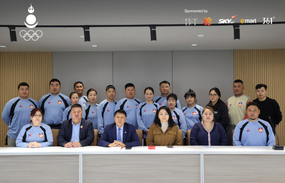 Говьсүмбэр аймгийн спорт, олимпизмын зүтгэлтнүүд МҮОХ-д зочлов