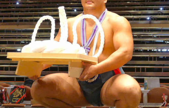 Т.Бөхчулуун “Харү” башёгийн макшита зиндаанд түрүүллээ