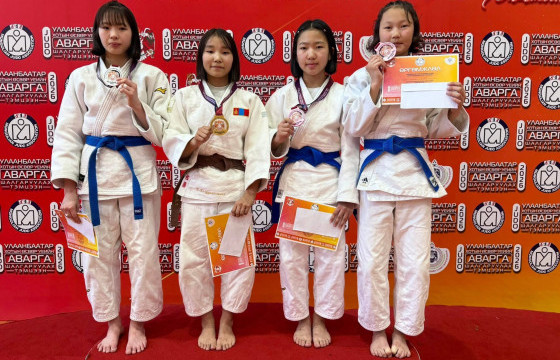 Хотын аваргаас “Гүрү Дорж” дэвжээ 6 алт, 7 мөнгө, 7 хүрэл медаль хүртэв