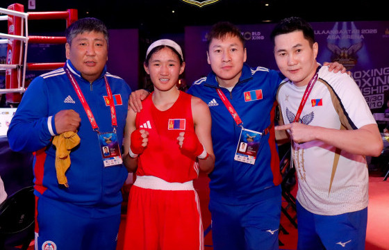 Э.Номуундарь Азийн аваргаас мөнгөн медаль хүртлээ