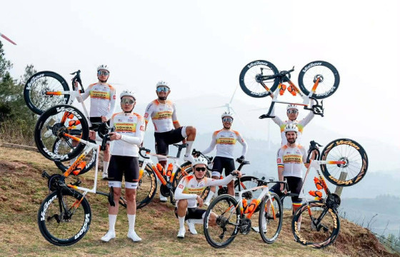 Манай дугуйчид Хятадын олон өдрийн уралдаанд өрсөлдөнө