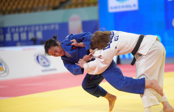 ЭМЭГТЭЙ ГУРВАН АВАРГАТАЙ, ЭРЭГТЭЙЧҮҮДИЙН ЯЛАГДАЛ ҮРГЭЛЖИЛСЭН АЗИЙН АВАРГА