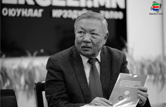 Ш.БАРАНЧУЛУУН: АВАРГА ТОСОН, ГАНГА ЗЭРЭГ 200 ГАРУЙ НУУРЫГ СЭРГЭЭЖ, УСНЫ АМЬТАН, УРГАМЛЫГ ХАМГААЛАХАД 43 ЖИЛ ЗҮТГЭЛЭЭ ДЭЭ 