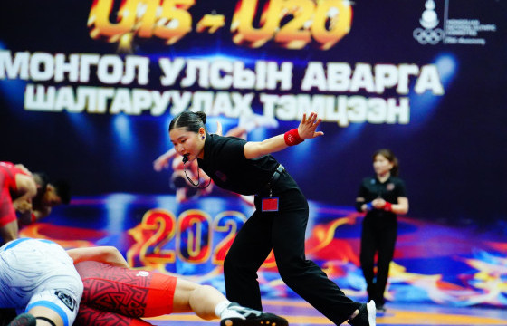 Чөлөөт бөхийн “U15”, “U20” улсын аварга хоёр дахь өдөр эхэллээ