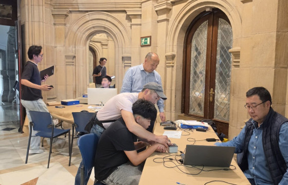 Испани Улсад амьдарч буй монголчуудад төрийн үйлчилгээ үзүүлжээ