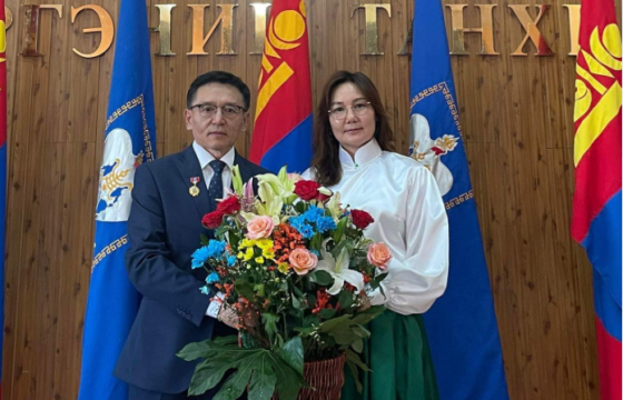 Б.ЦОГТБААТАР: Бид 800 мянган жилийн өмнө  амьдарч байсан хүний ул мөрийг Монголоос илрүүлсэн