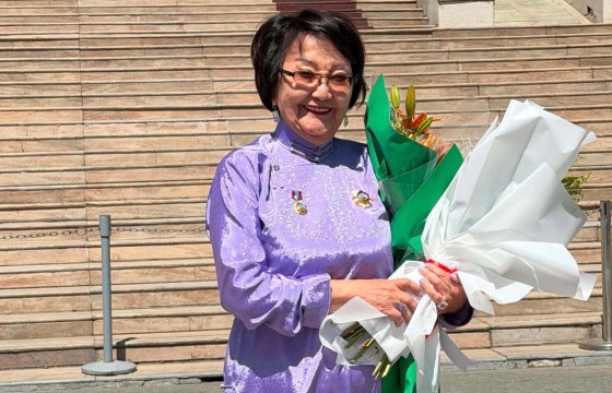 ГАВЬЯАТ БАГШ О.САРАНТУЯА: ТӨГӨЛДӨР ХУУР БОЛ МИНИЙ АМЬДРАЛ