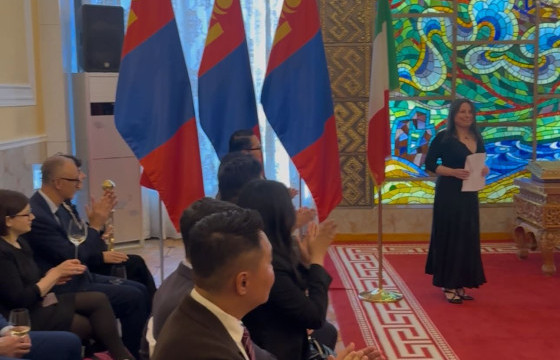 Италийн мекано нэхмэлийн салбарын бизнес эрхлэгчдийн семинар болов