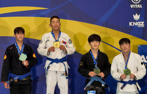 Б.Батнасан “IBJJF”-ийн Ази тивийн аварга боллоо