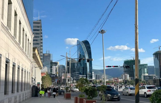 ЦАГ АГААР: Улаанбаатарт өдөртөө 27 хэм дулаан, бороо орохгүй