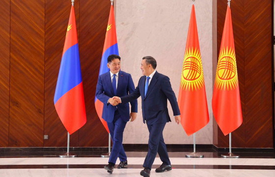 Ерөнхийлөгч У.Хүрэлсүх, Киргизийн Ерөнхийлөгч С.Жапаровтай уулзлаа